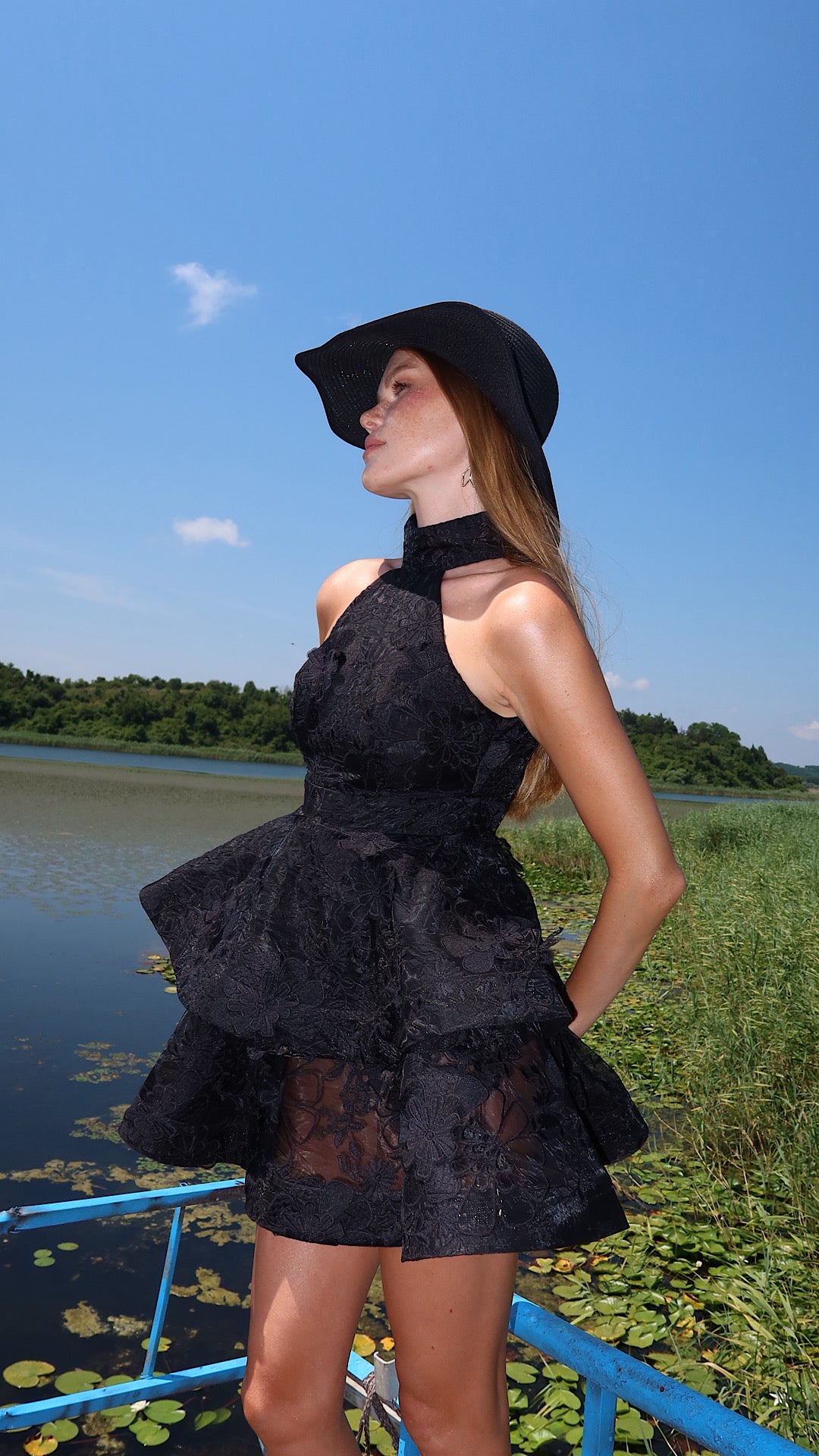 BLACK SWAN DRESS(Limited Edition)