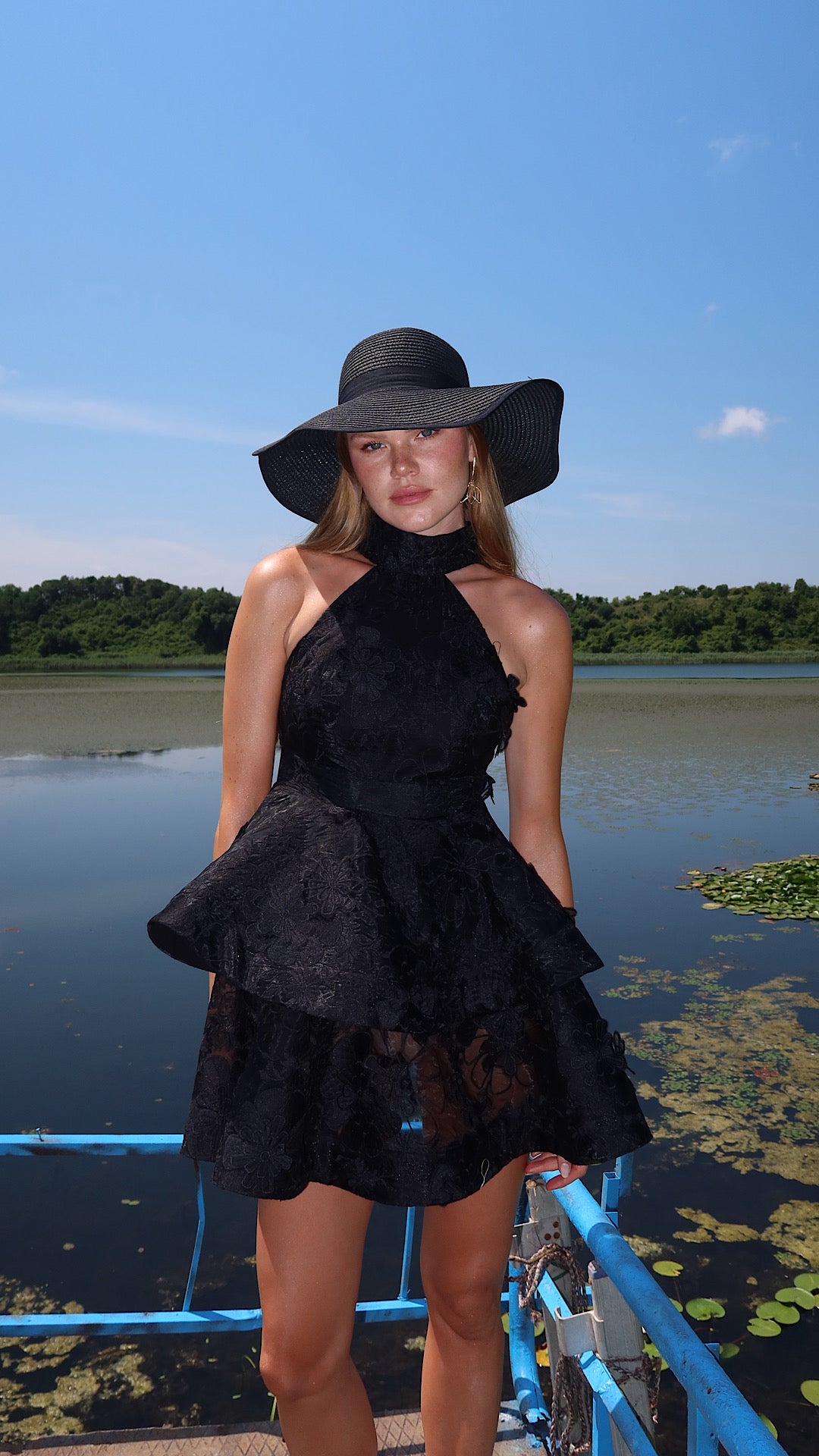BLACK SWAN DRESS(Limited Edition)